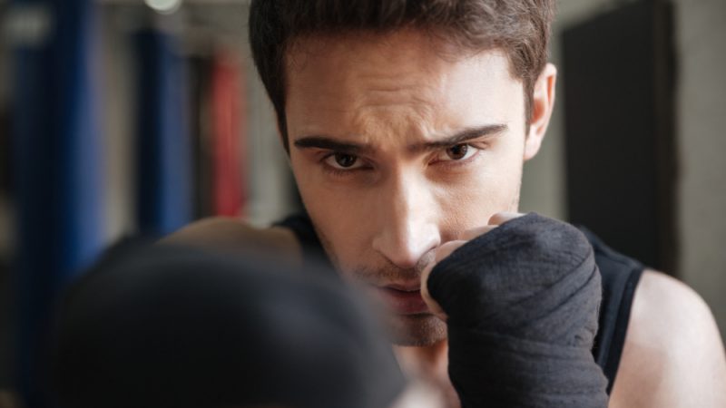 App para dar aulas de lutas online: 5 dicas essenciais para encontrar o melhor